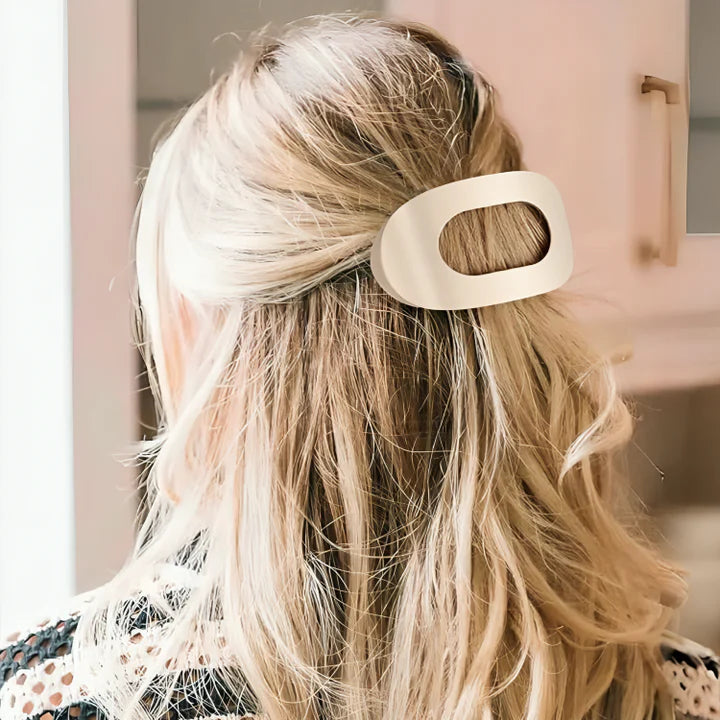 Chic&Clip – Confort assuré, cheveux toujours en place.