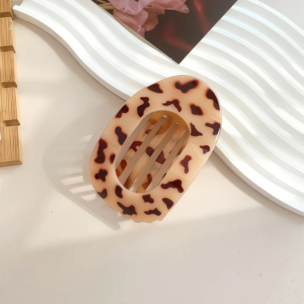 Chic&Clip – Confort assuré, cheveux toujours en place.